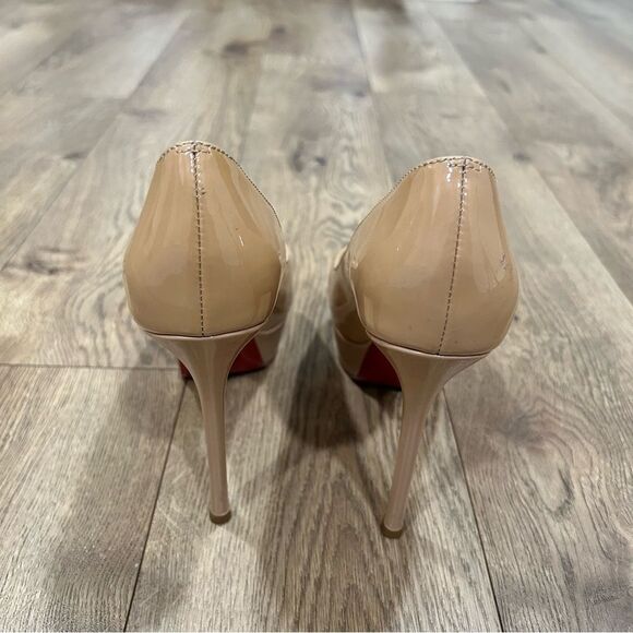 Christian Louboutin nude patent leather peep toe heels - Picture 6 of 10